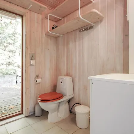 Two Bedroom Holiday In בית נופש
